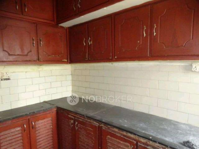 2 BHK Flat In Sai Sudha Apts For Sale In Himayatnagar