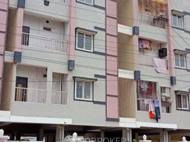 2 BHK Flat In Sai Sujatha Nilayam For Sale In Mallampet
