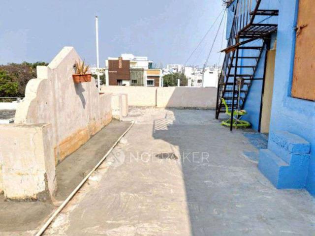2 BHK Flat In Sairam Suman Residency for Rent In Kavadiguda