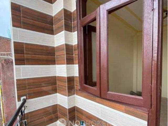2 BHK Flat In Sam Apartments for Rent In Jasola Vihar