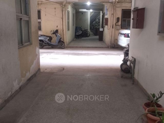 2 BHK Flat In Sam Sevenue For Sale In Arumbakkam