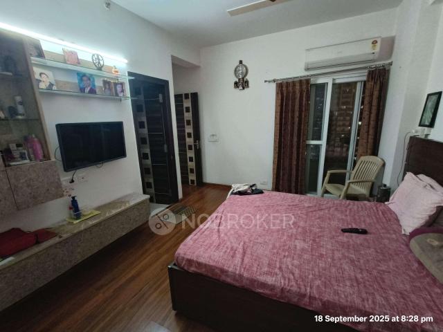 2 BHK Flat In Samridhi Grand Avenue, Techzone 4 for Rent In Techzone 4