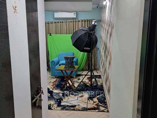 2 BHK Flat In Sanket Chs For Sale In Kandivali West
