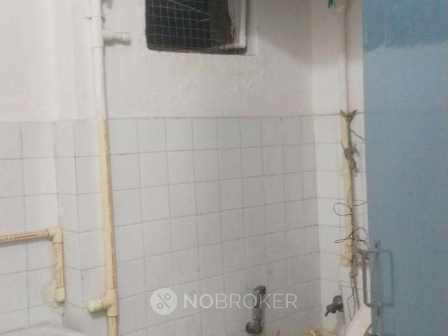 2 BHK Flat In Sapphire Complex for Rent In Punjagutta