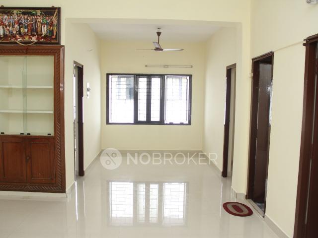 2 BHK Flat In Sarojini Apartments For Sale In T Nagar