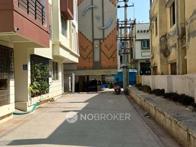2 BHK Flat In Saravathi Towers For Sale In Tc Palya
