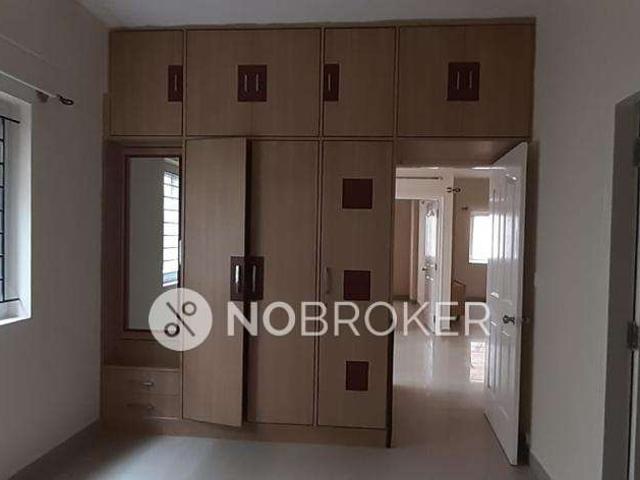 2 BHK Flat In Saritha Ambience Apartment For Sale In Marathahalli