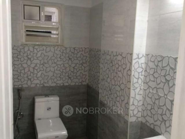 2 BHK Flat In Saritha Elan for Rent In Munnekollall