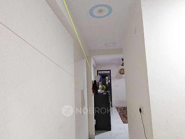 2 BHK Flat In Sarthak Tower For Sale In Mayur Vihar Phase I