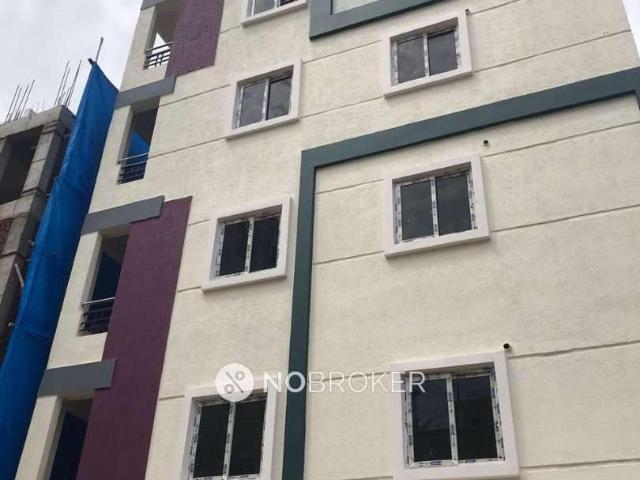 2 BHK Flat In Satya Krishna Plaza For Sale In Kukatpally