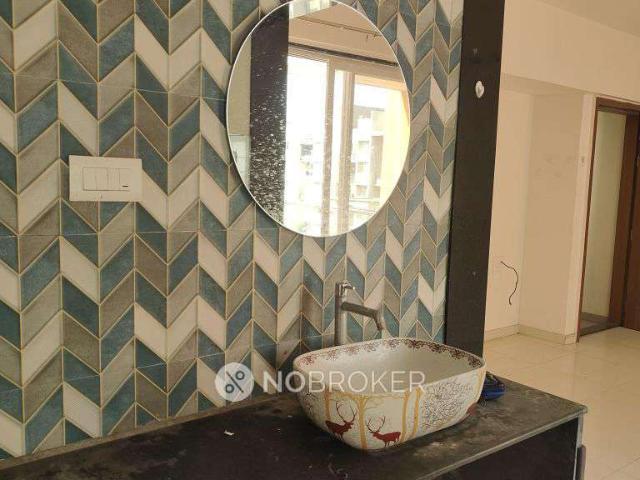 2 BHK Flat In Savali Saffron For Sale In Keshav Nagar