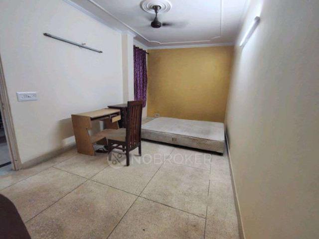 2 BHK Flat In Savitri Appartment for Rent In Sheikh Sarai