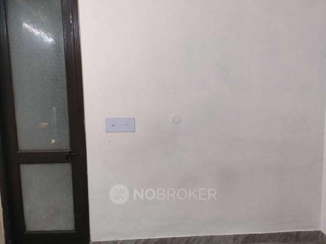2 BHK Flat In Sb for Rent In Chhatarpur
