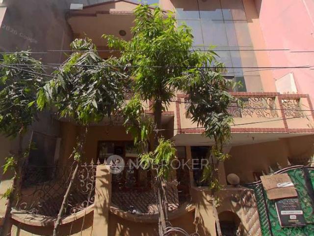 2 BHK Flat In Sb for Rent In Dharam Colony
