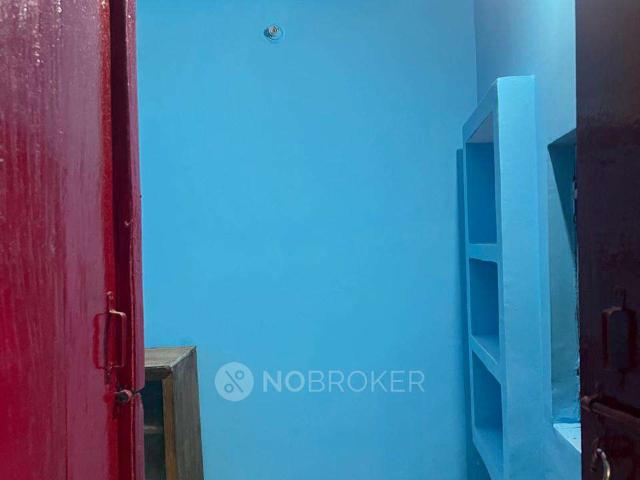 2 BHK Flat In Sb for Rent In Sector 45