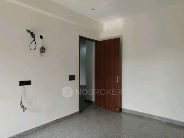 2 BHK Flat In Sb for Rent In Sector 68
