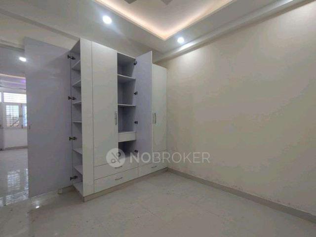 2 BHK Flat In Sb for Rent In Vasundhara