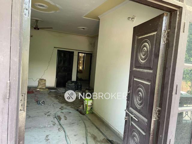 2 BHK Flat In Sb For Sale In Janakpuri