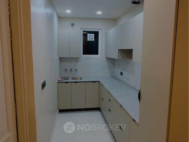 2 BHK Flat In Sb For Sale In Janakpuri