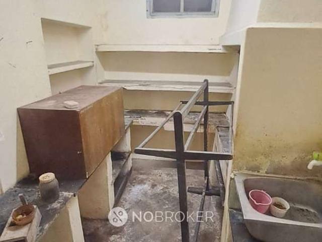 2 BHK Flat In Sb For Sale In Triplicane