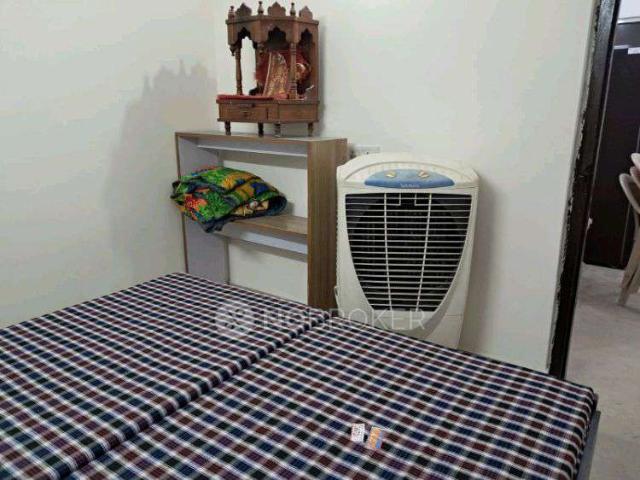 2 BHK Flat In Scc Sapphire, Raj Nagar Extension for Rent In Raj Nagar Extension