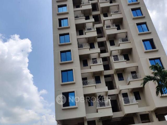 2 BHK Flat In Sd Megha Sparkle Towers For Sale In Charholi Budruk