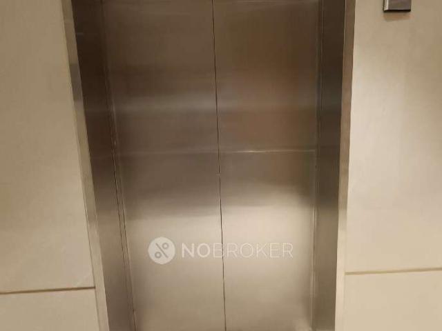 2 BHK Flat In Sd Astron Tower For Sale In Kandivali East