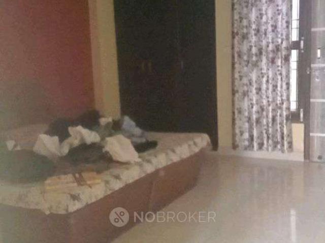 2 BHK Flat In Sector 63a for Rent In C 232, Sector 63 A, N
