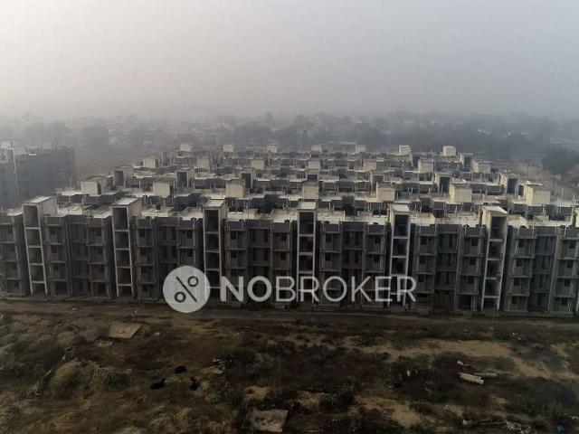 2 BHK Flat In Sector 22d Yamuna Expressway Authority Flats for Rent In Ballukhera