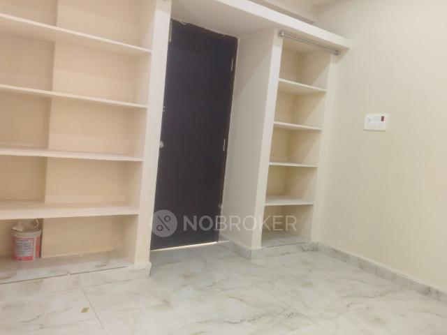 2 BHK Flat In Seshadri Towers For Sale In Ramachandra Puram