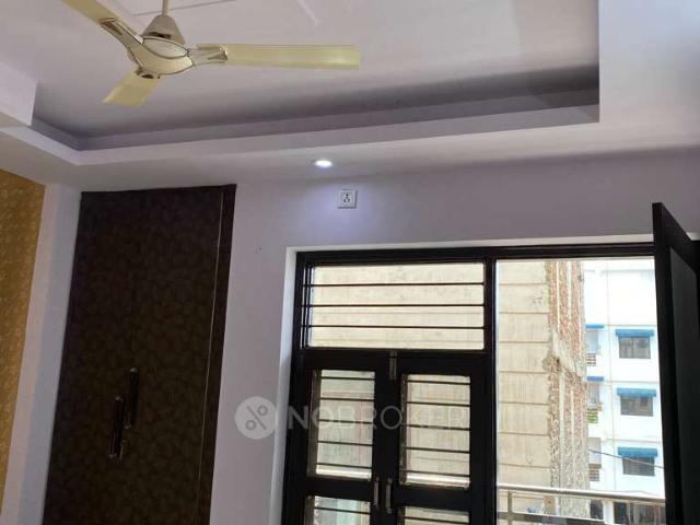 2 BHK Flat In Shanti Enclave Burari For Sale In Burari