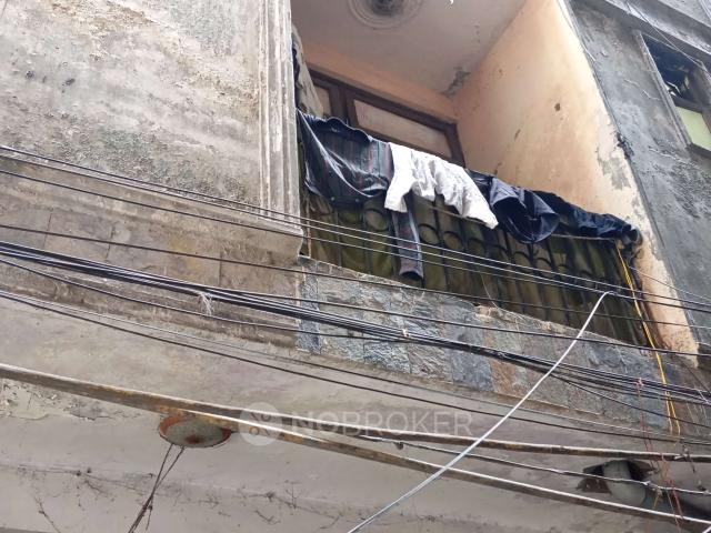 2 BHK Flat In Shanti Niwas Apartment, For Sale In Safdarjung Enclave