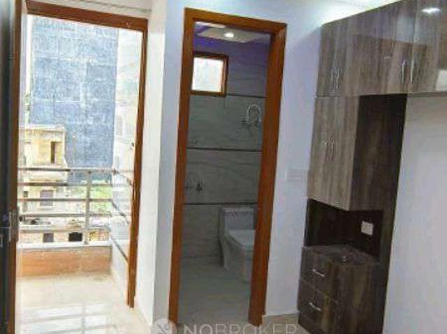 2 BHK Flat In Shayam Kunj For Sale In Baprola