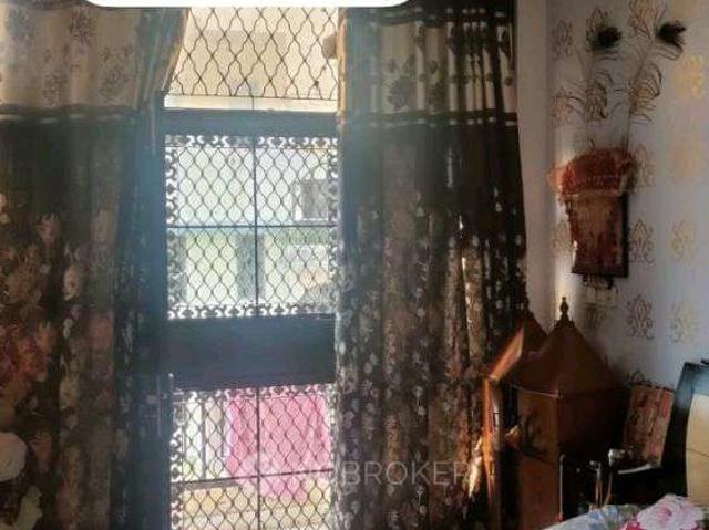 2 BHK Flat In Shivaji Enclave For Sale In Rajouri Garden
