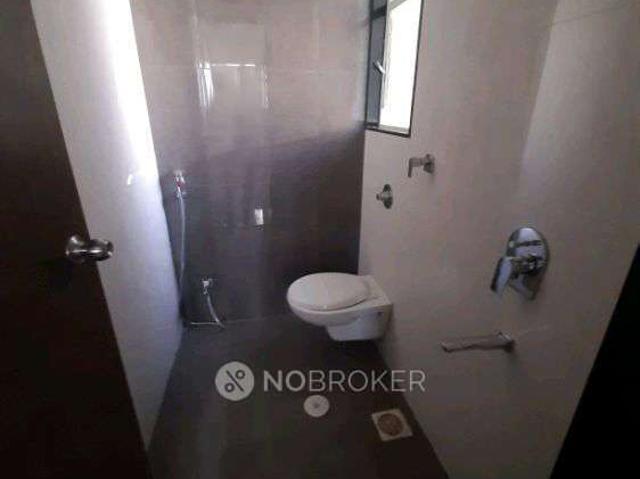 2 BHK Flat In Shraddha Twin Towers for Rent In Wakad