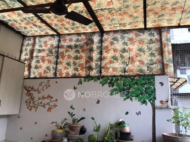 2 BHK Flat In Shree Awas Apartments, Sector 18 for Rent In Sector 18