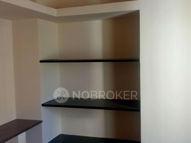 2 BHK Flat In Shree Ganesh Apartnent, Nanmangalam For Sale