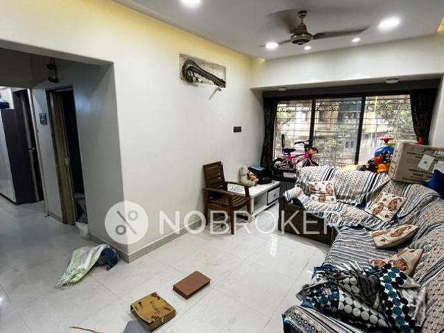 2 BHK Flat In Shree Krishna Building For Sale In Kandivali West