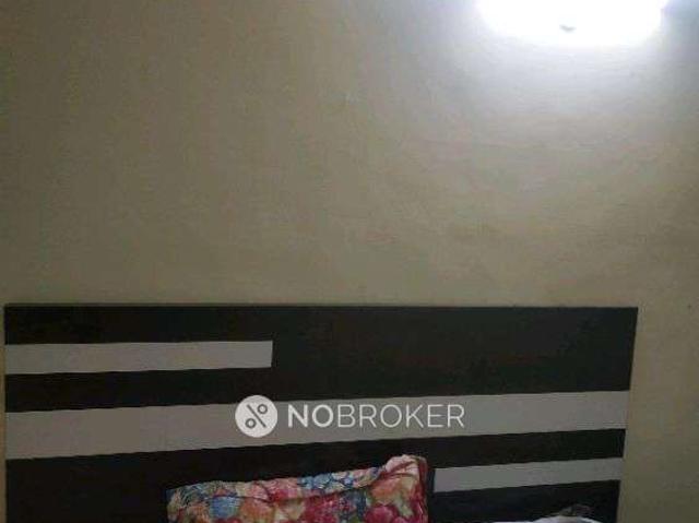 2 BHK Flat In Shree Vardhman Mantra for Rent In Sector 67