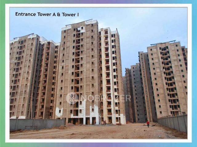 2 BHK Flat In Shree Vardhman Mantra for Rent In Sector 67
