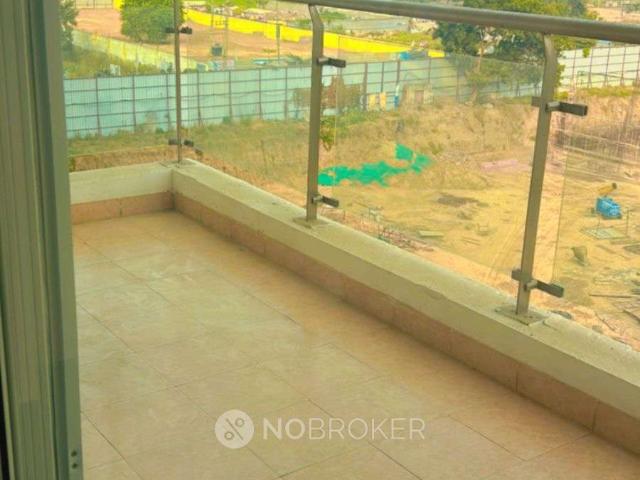 2 BHK Flat In Shree Vardhman Victoria for Rent In Sector 70