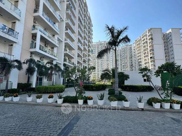 2 BHK Flat In Shree Vardhman Victoria for Rent In Sector 70, Gurgaon