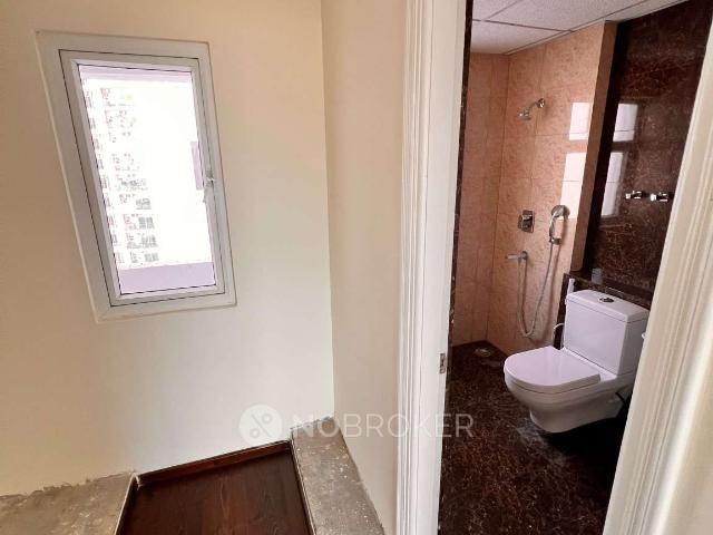 2 BHK Flat In Shree Vardhman Victoria For Sale In Sector 70