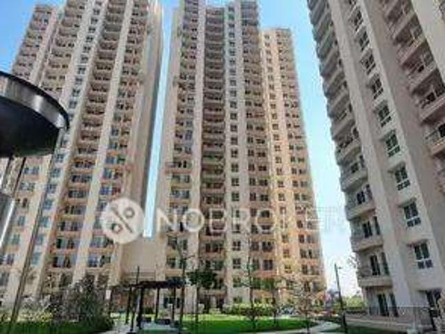 2 BHK Flat In Shri Radha Sky Gardens For Sale In Sector 16b