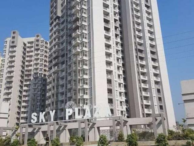 2 BHK Flat In Shri Radha Sky Park for Rent In Sector 16b