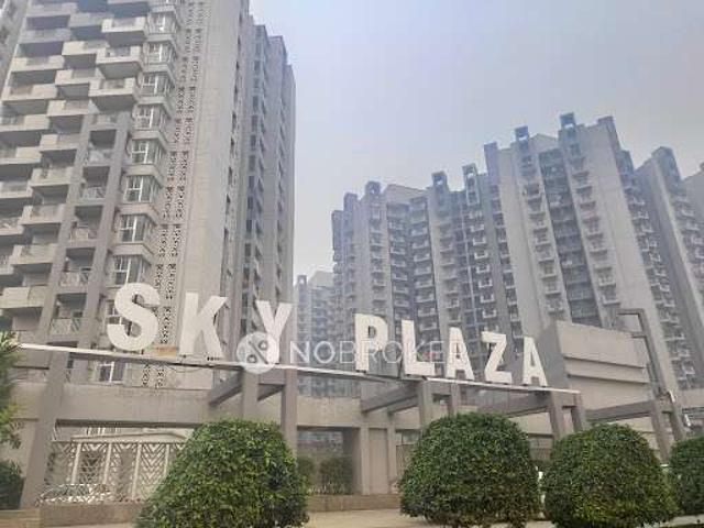 2 BHK Flat In Shri Radha Sky Park For Sale In Sector 16b