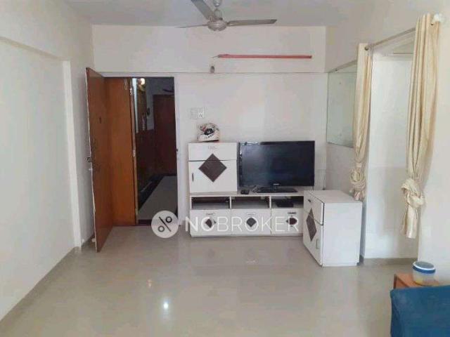 2 BHK Flat In Shrihari Chs for Rent In Andheri West