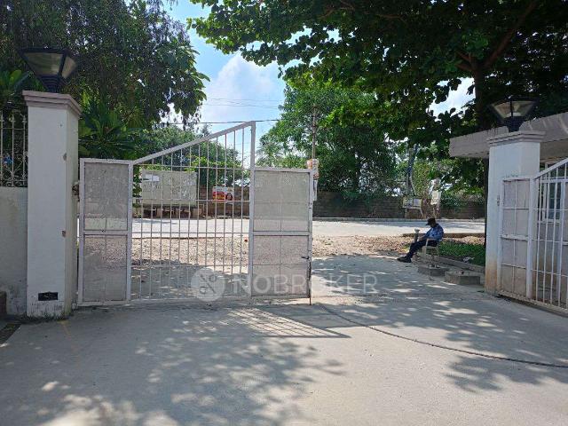 2 BHK Flat In Shriram Surabhi Apartment, Mallasandra For Sale In Mallasandra