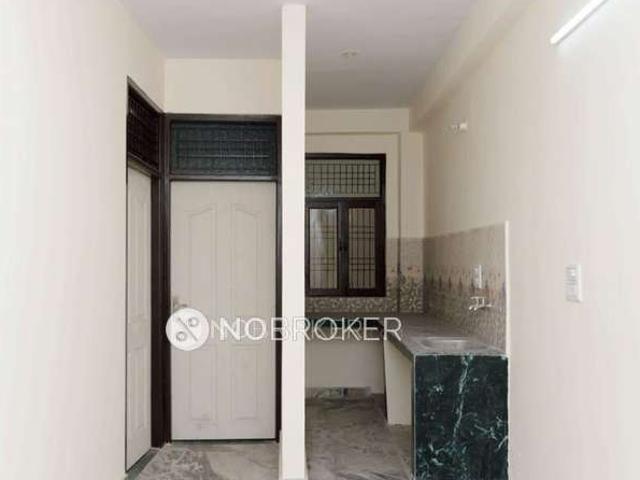 2 BHK Flat In Shubham Apartment For Sale In Shahdara