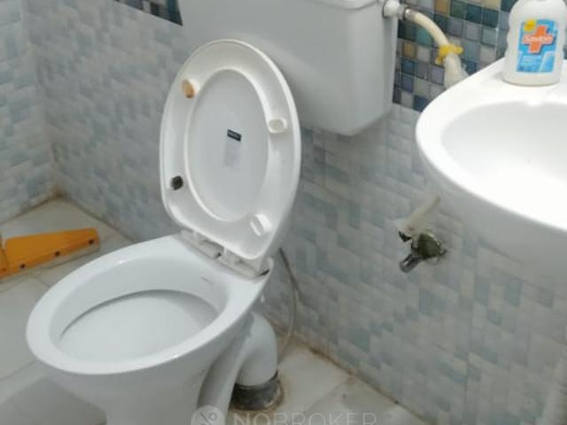 2 BHK Flat In Signature Andour Heights, Gurgaon for Rent In Sector 71
